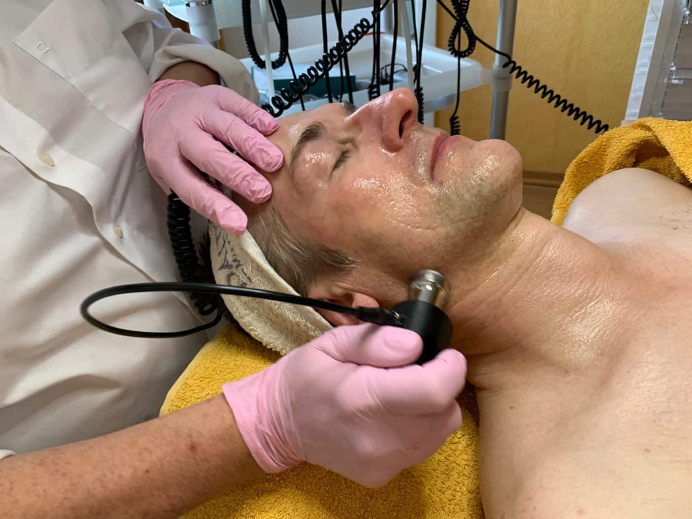 nadelfreie Mesotherapie, elektrische Mesotherapie