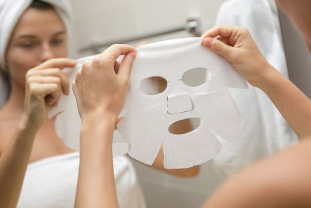 Lippenmaske; Fußmaske; Augenpads, Hautpflegemasken